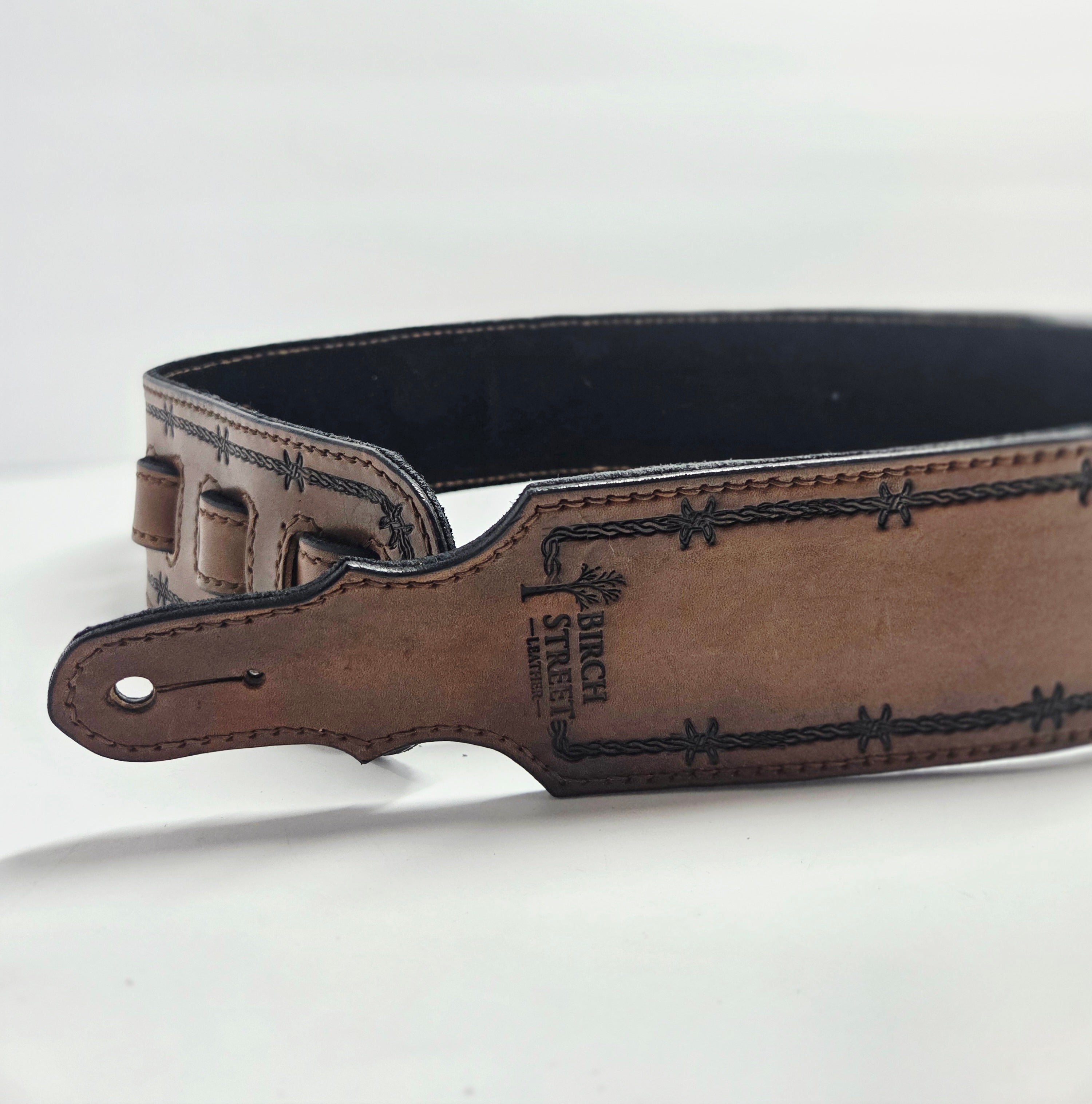 The Benchmark - Barbed Wire guitar strap