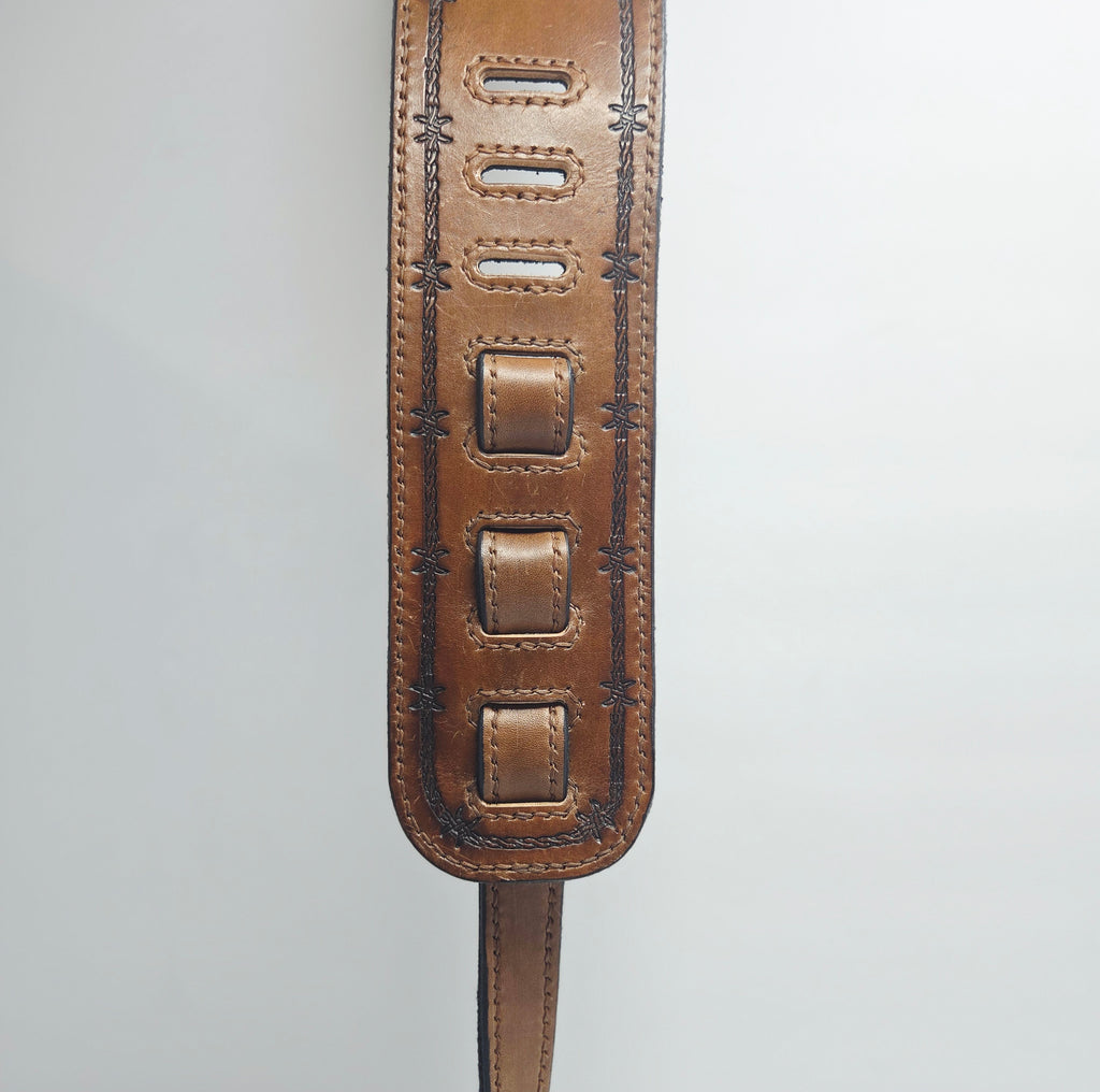 The Benchmark - Barbed Wire guitar strap
